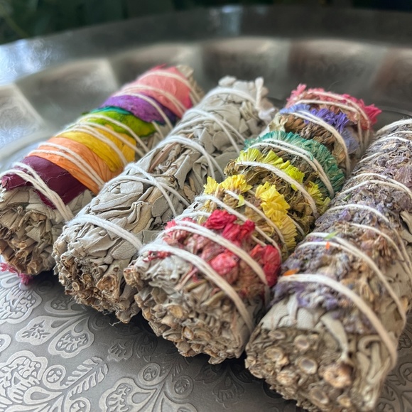 Sage Gift Bundle (4 pieces) Gift Boxed - Picture 3 of 4